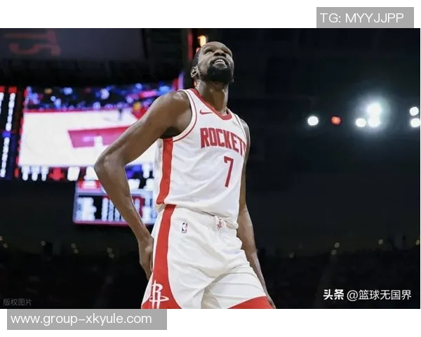 火记辟谣杜兰特并未喷贝利实际上是对替补席科利尔发火 火记辟谣杜兰特并未喷贝利实际上是对替补席科利尔发火