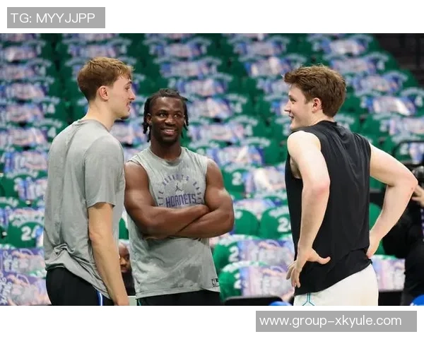 克尼佩尔赞赛恩詹姆斯智慧与力量并存展现篮球智商与实力的完美结合