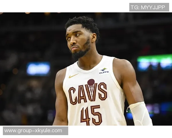 米切尔强调球队三分球表现需提升防守水平亟待加强以争取更好成绩