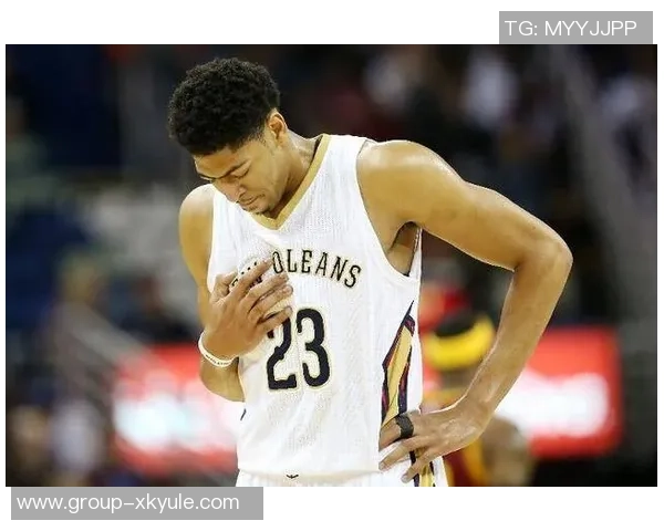 基德透露浓眉小腿恢复良好今日缺阵因健康问题而非伤病 基德透露浓眉小腿恢复良好今日缺阵因健康问题而非伤病