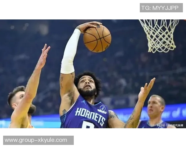 克尼佩尔表现抢眼11投6中斩获19分10篮板9助攻接近三双