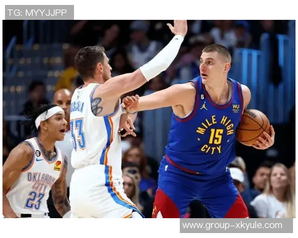 约基奇化身魔术师亚历山大与杨在费城的精彩对决 约基奇化身魔术师亚历山大与杨在费城的精彩对决